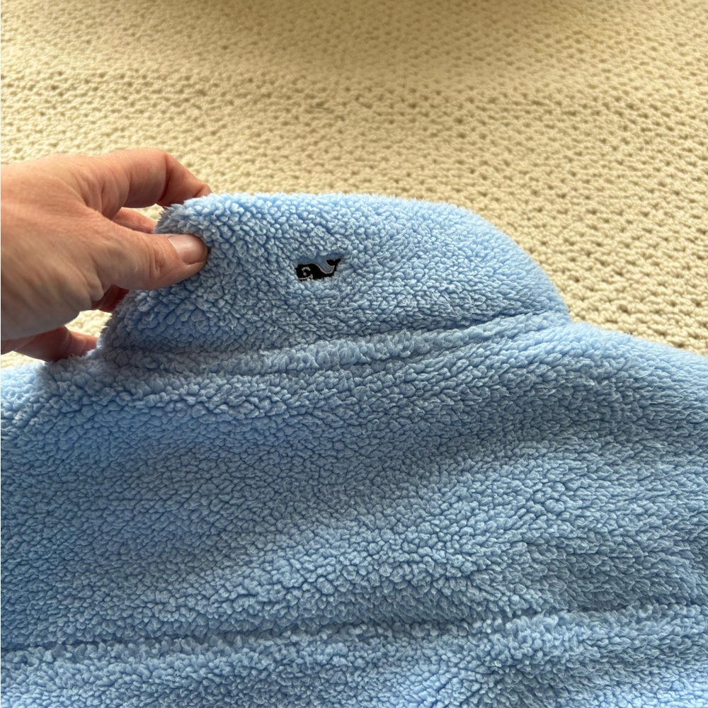 Vineyard Vines women’s fleece pullover. Size small. - Picture 5 of 6